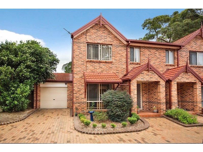 6/10 Owen Jones Row, Menai NSW 2234