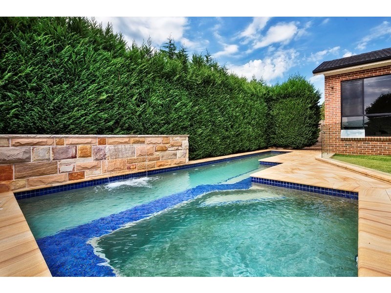 5 Colwyn Close, Menai NSW 2234