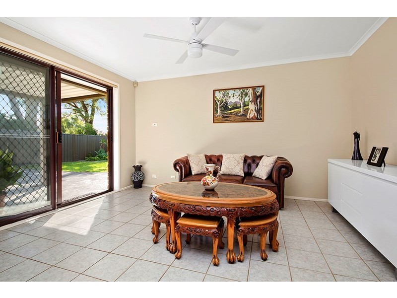 14 Northbrook Place, Illawong NSW 2234