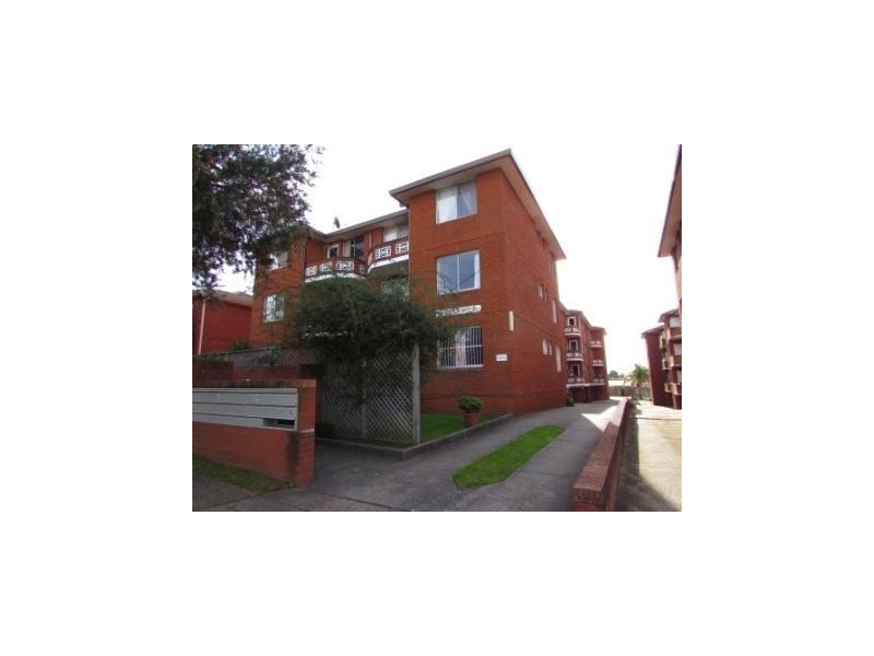 21/7 Phillip Street, Roselands NSW 2196