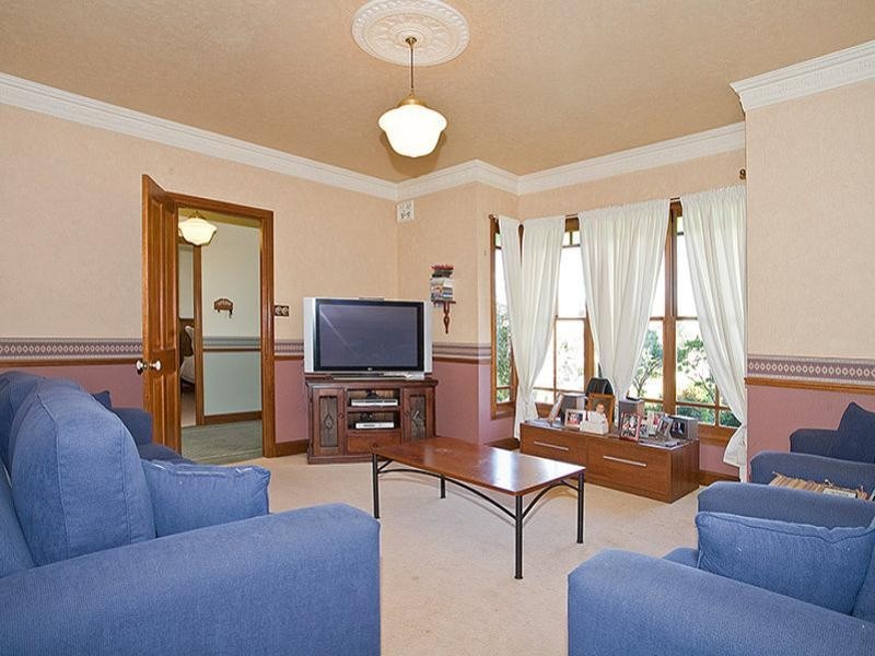 183 Brushwood Drive, Alfords Point NSW 2234