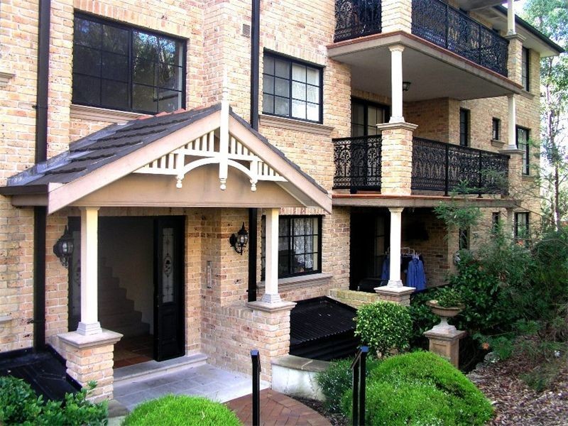 H4/6 Schofield Place, Menai NSW 2234