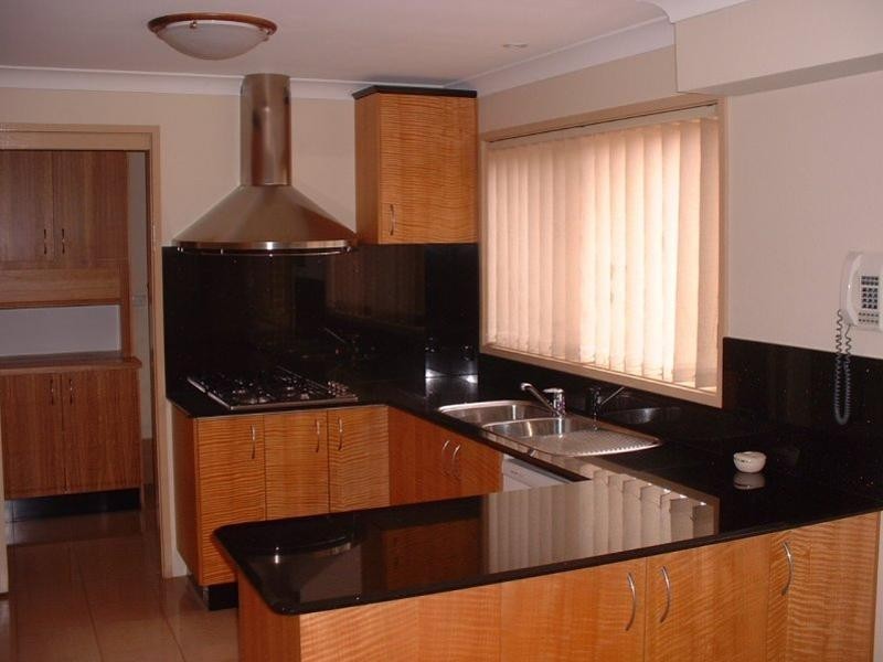 7 Northbrook Place, Illawong NSW 2234