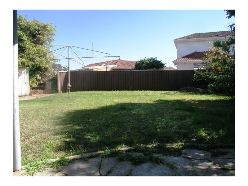 6 Levett Avenue, Beverly Hills NSW 2209