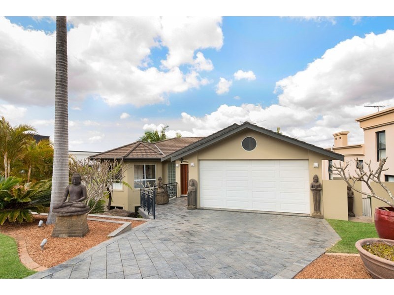 84 Brushwood Drive, Alfords Point NSW 2234