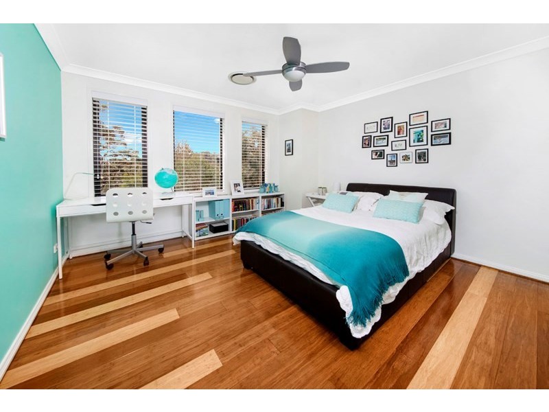 1 Tonkies Place, Menai NSW 2234