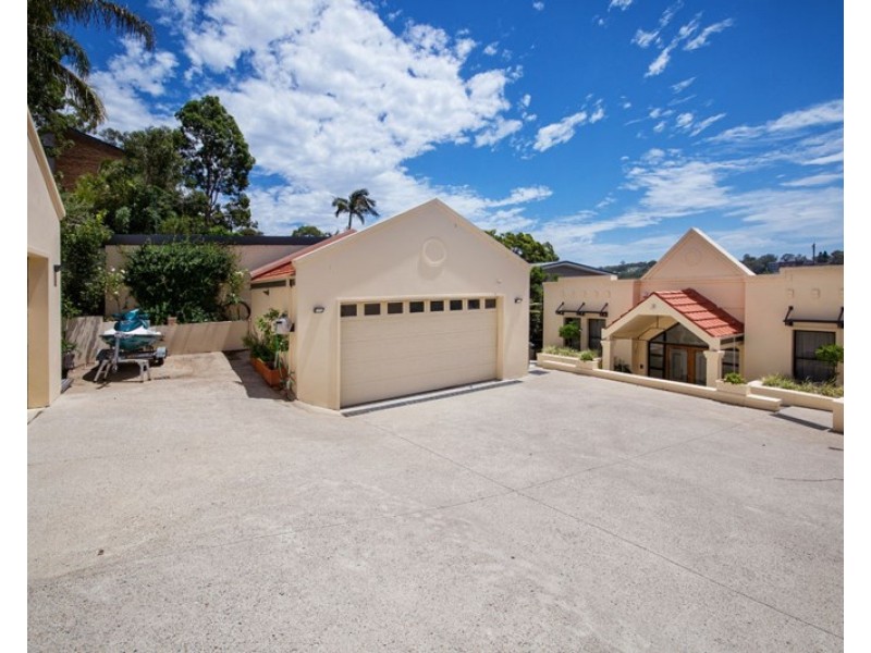 215 Fowler Road, Illawong NSW 2234