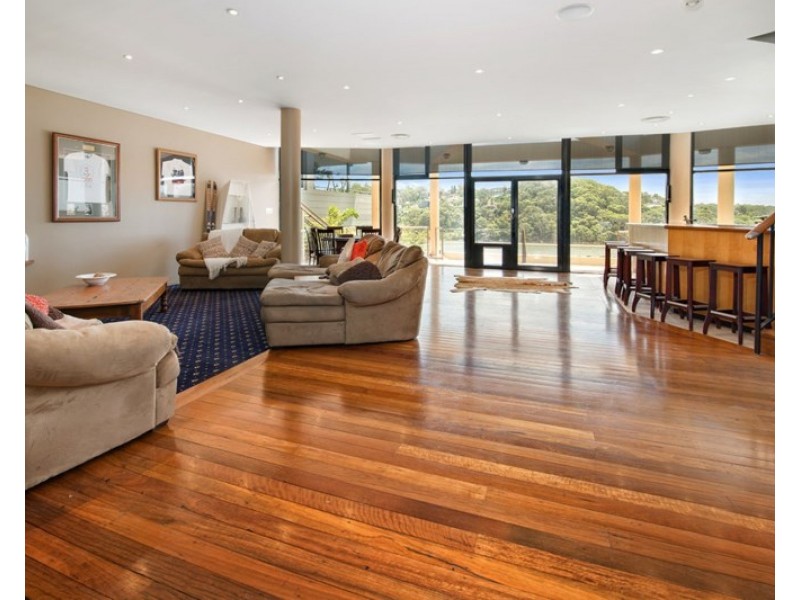 215 Fowler Road, Illawong NSW 2234