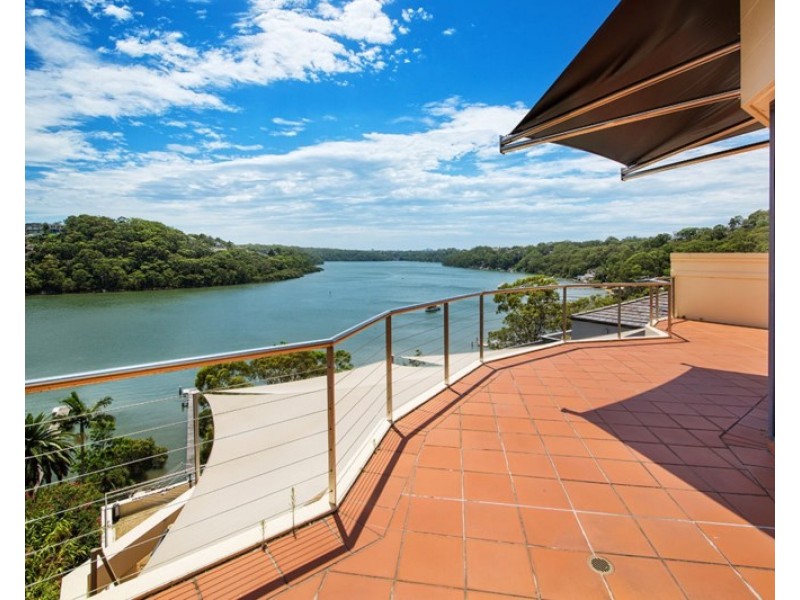 215 Fowler Road, Illawong NSW 2234