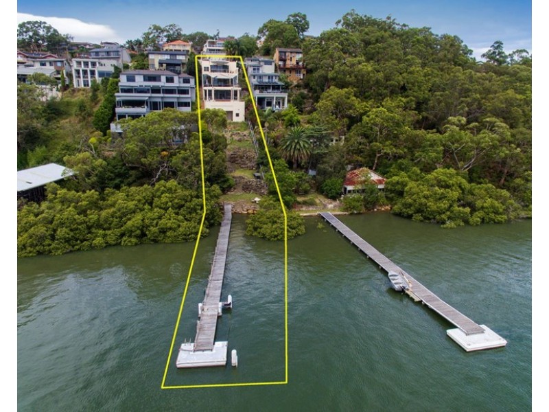 215 Fowler Road, Illawong NSW 2234