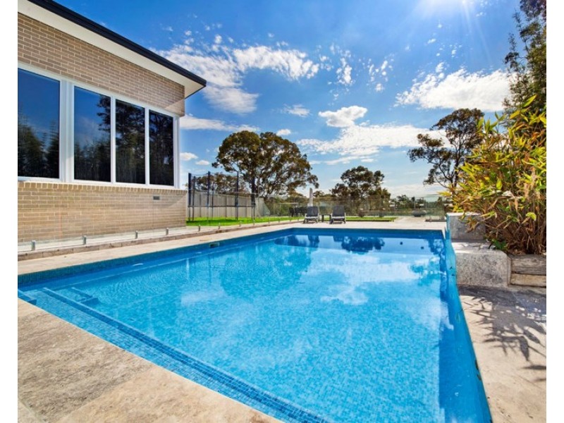 13 Kershaw Road, Menai NSW 2234