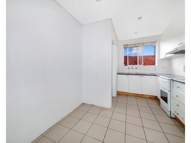 21/7 Phillip Street, Roselands NSW 2196