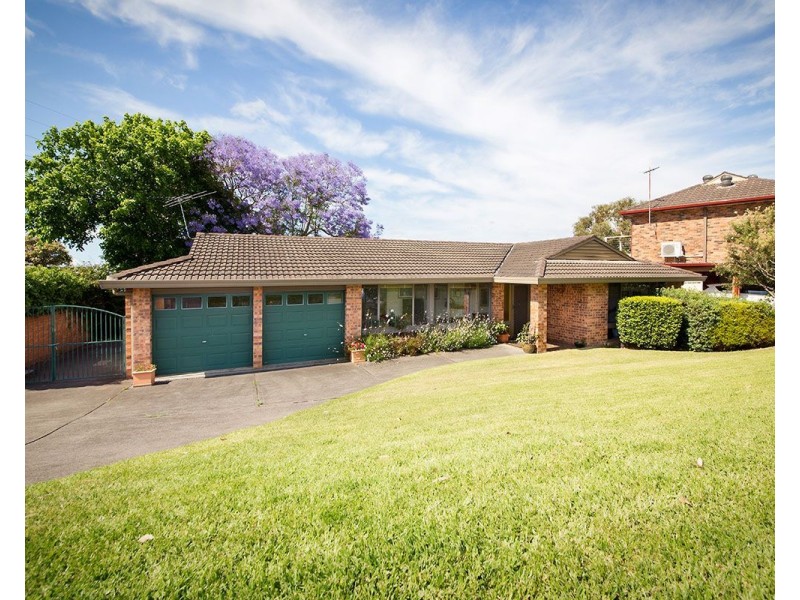 32 Dandarbong Avenue, Bangor NSW 2234