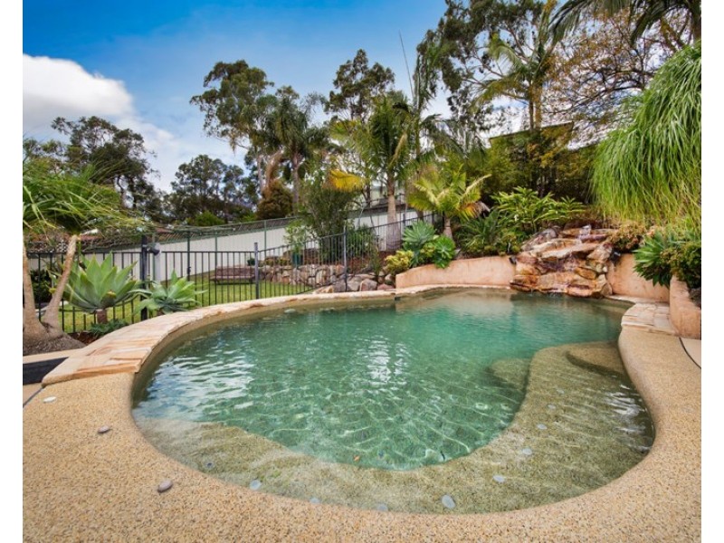 90 Beaumaris Drive, Menai NSW 2234