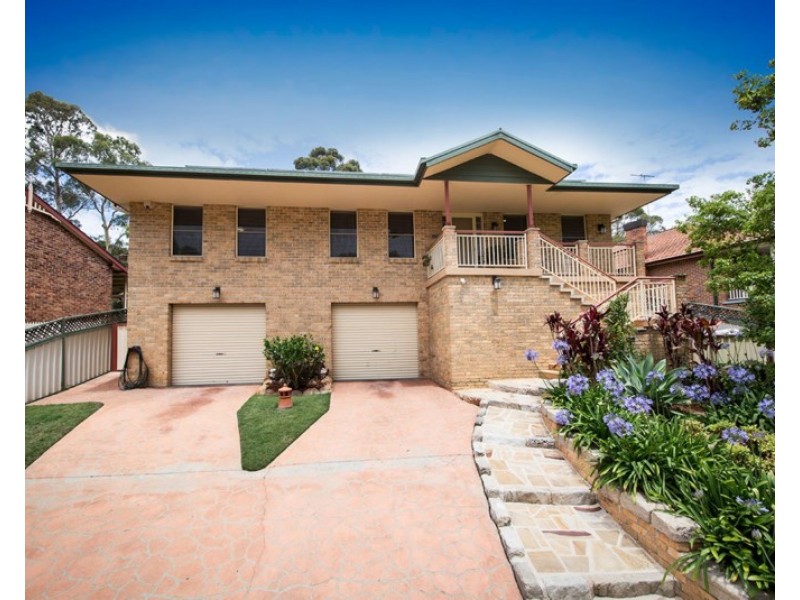 90 Beaumaris Drive, Menai NSW 2234