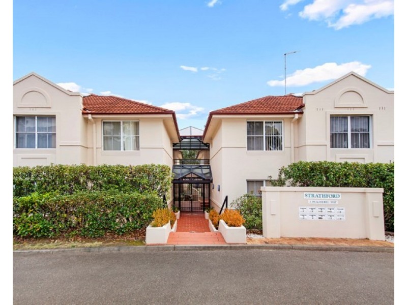 2/2 Peachtree Way, Menai NSW 2234