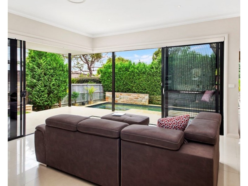 5 Colwyn Close, Menai NSW 2234