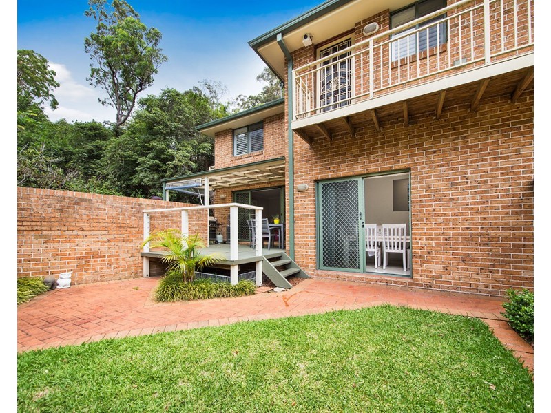2/84 Griffin Parade, Illawong NSW 2234