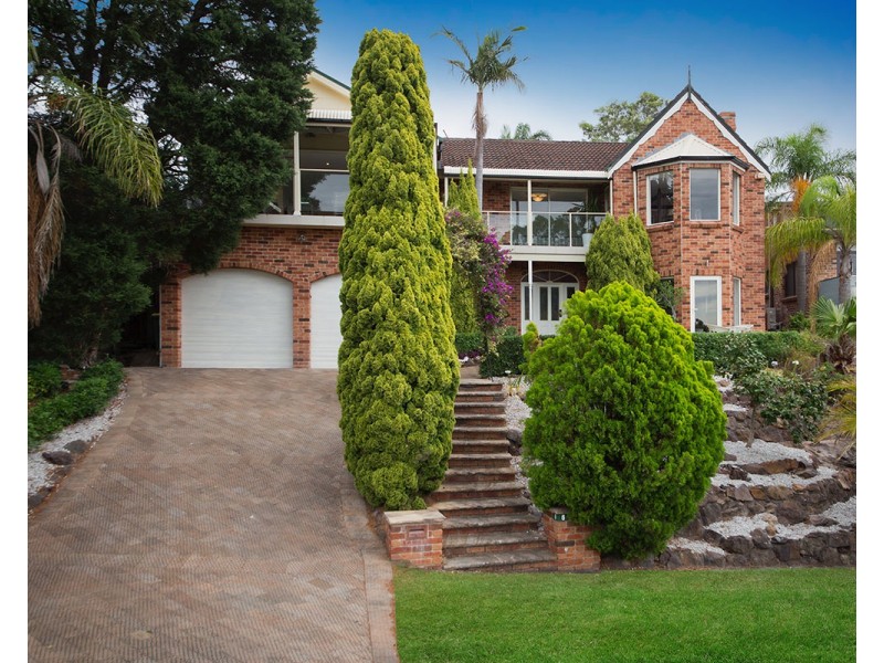 6 Gascoyne Place, Illawong NSW 2234