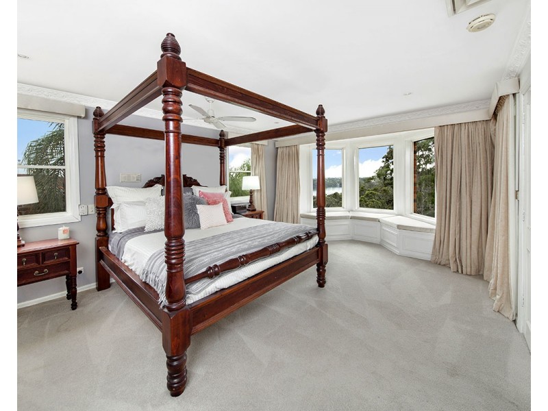 6 Gascoyne Place, Illawong NSW 2234