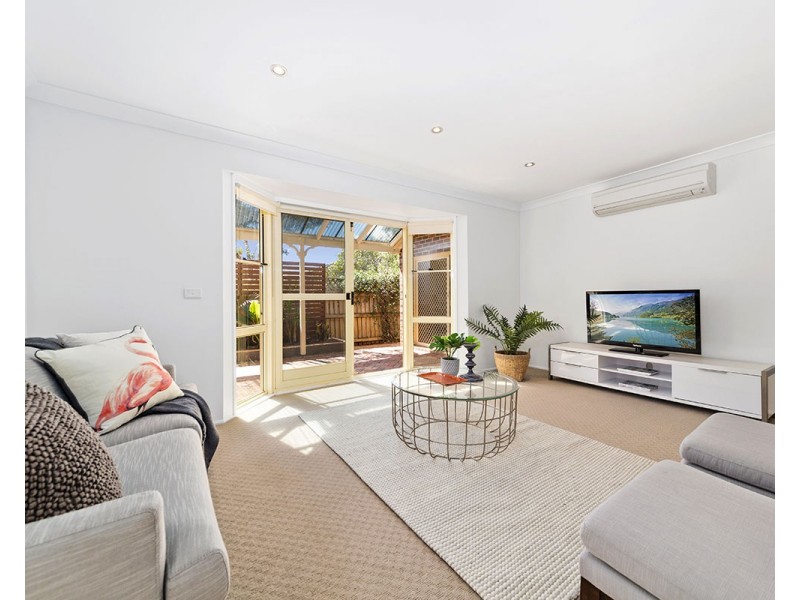 18 Saunders Place, Menai NSW 2234