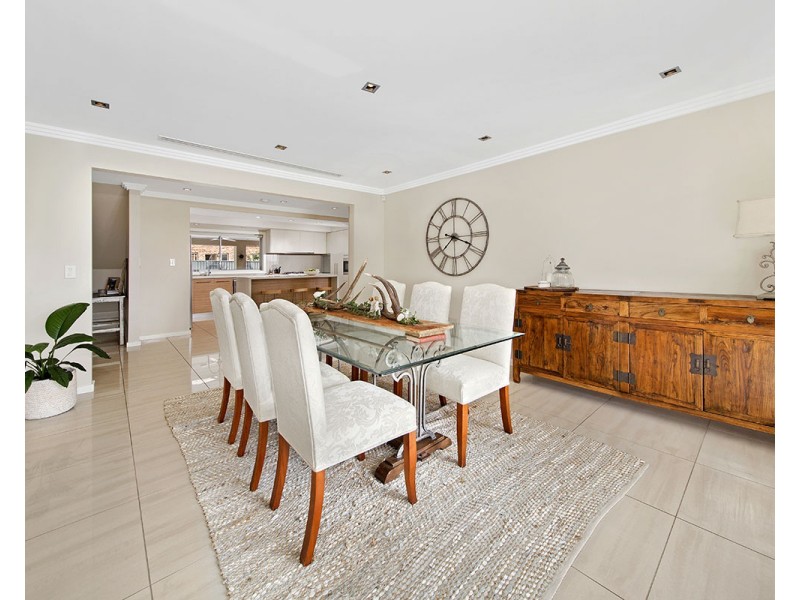 8 Sproule Road, Illawong NSW 2234