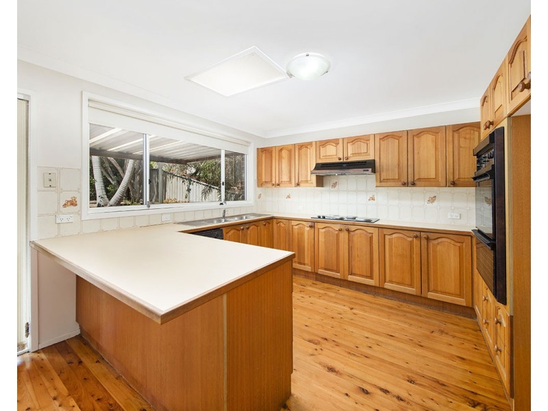 10 Blackwattle Place, Alfords Point NSW 2234