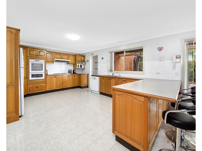 1 Rosemary Row, Menai NSW 2234