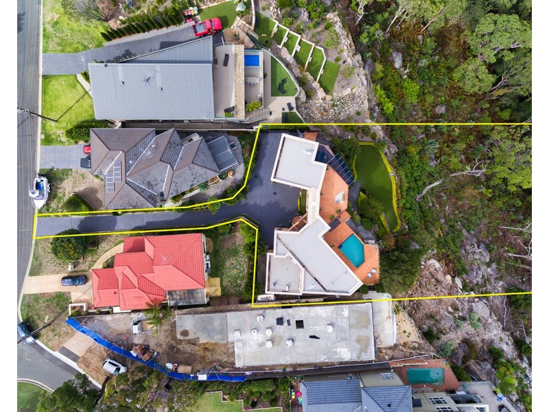 19 Sproule Road, Illawong NSW 2234