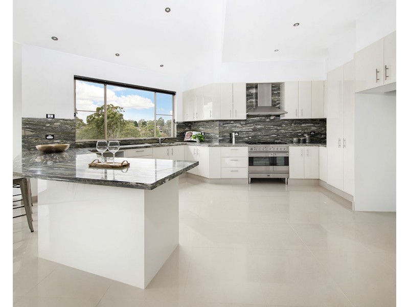 3 James Close, Menai NSW 2234