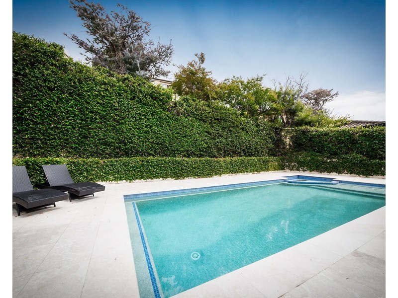 3 James Close, Menai NSW 2234