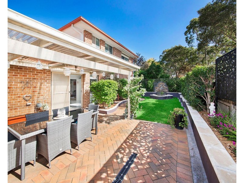 2/16 Amberwood Place, Menai NSW 2234