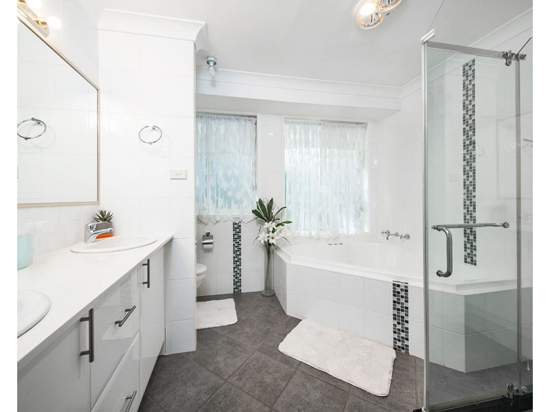 12 Havannah Place, Illawong NSW 2234