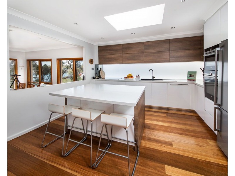 16 Fowler Road, Illawong NSW 2234