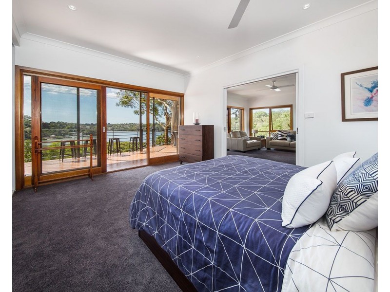 16 Fowler Road, Illawong NSW 2234