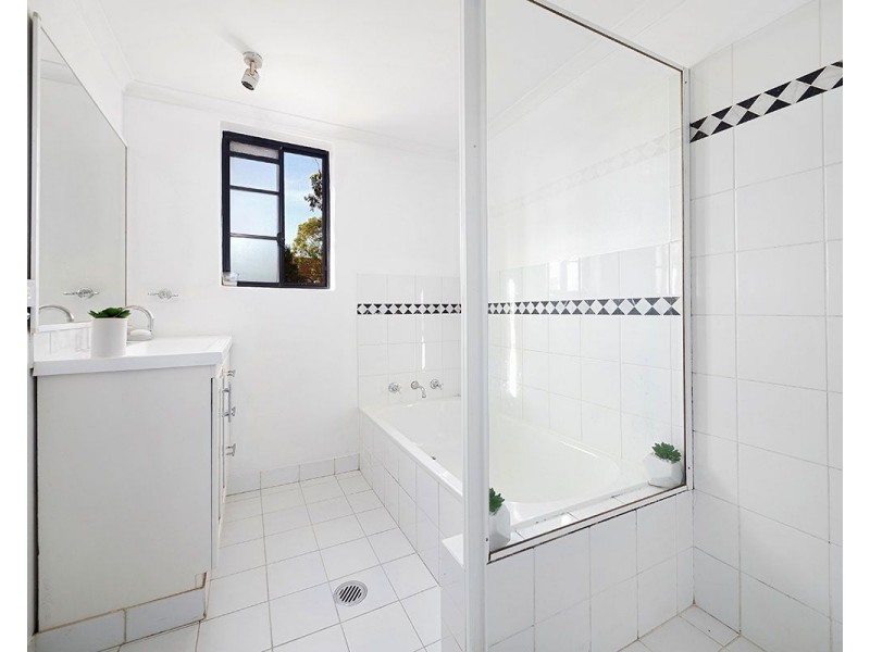 D1/6 Schofield Place, Menai NSW 2234