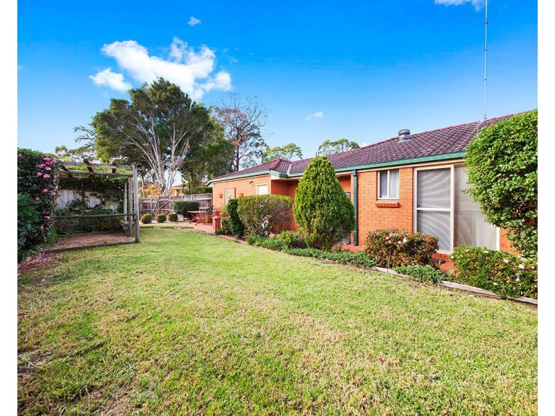 3 Fiddlewood Grove, Menai NSW 2234