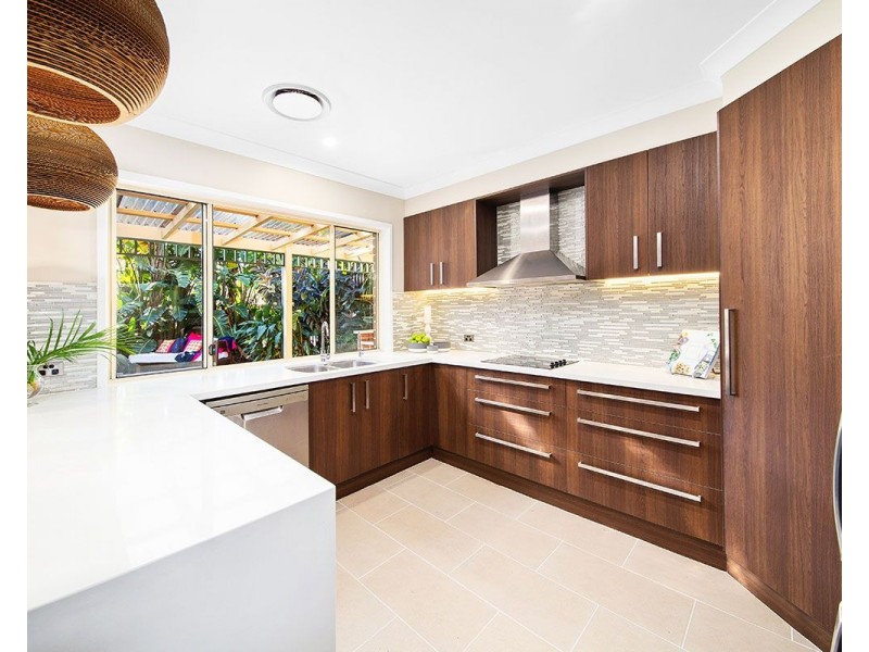 8 Bentley Grove, Menai NSW 2234