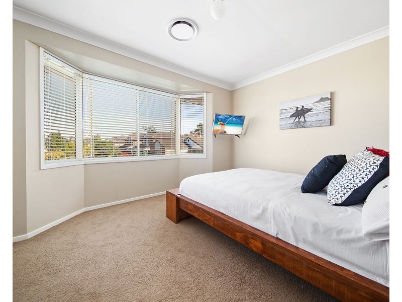 8 Bentley Grove, Menai NSW 2234