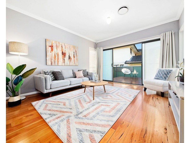 15 Nicolson Circuit, Menai NSW 2234