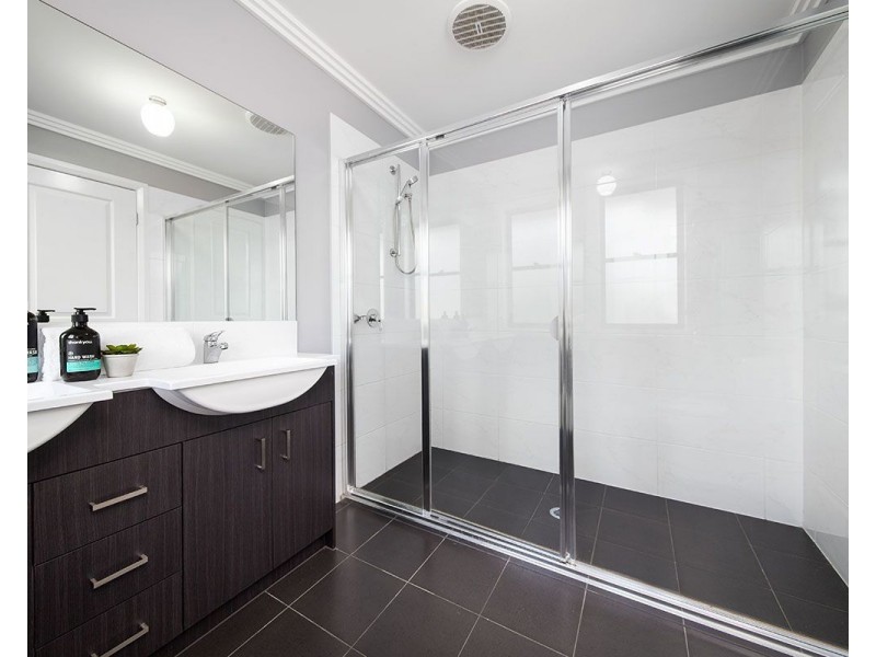 15 Nicolson Circuit, Menai NSW 2234