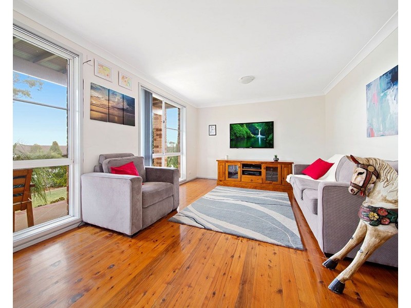 76 Hall Drive, Menai NSW 2234