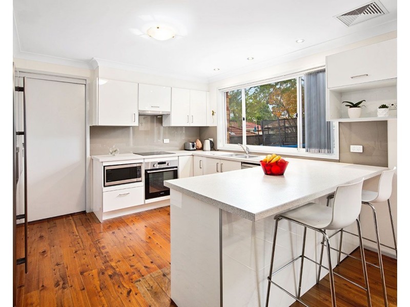 76 Hall Drive, Menai NSW 2234