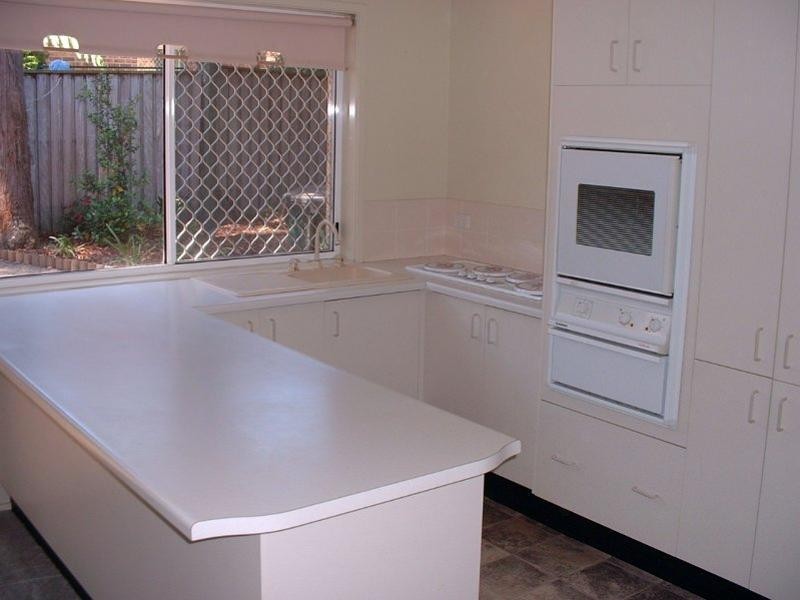 17/1 Owen Jones Row, Menai NSW 2234