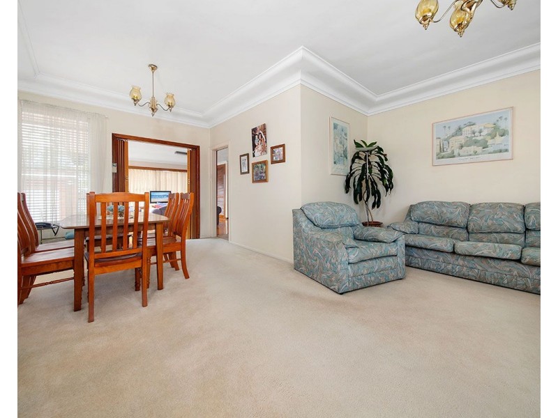 22 Bell Avenue, Beverly Hills NSW 2209