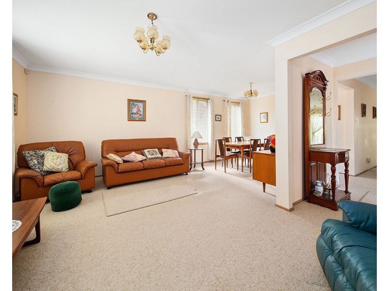 13 Llanberis Drive, Menai NSW 2234