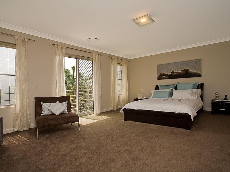 37 Mariner Road, Illawong NSW 2234