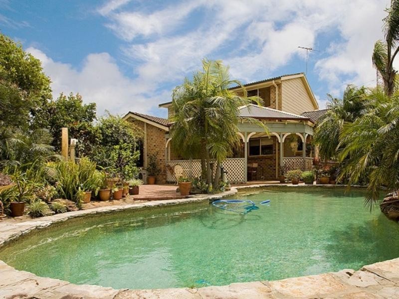 1 Marlock Place, Alfords Point NSW 2234