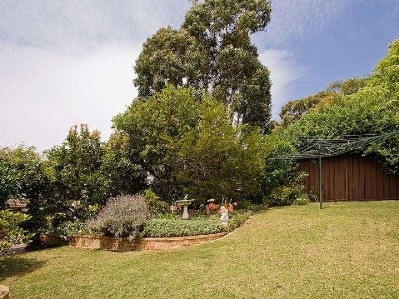 1 Marlock Place, Alfords Point NSW 2234