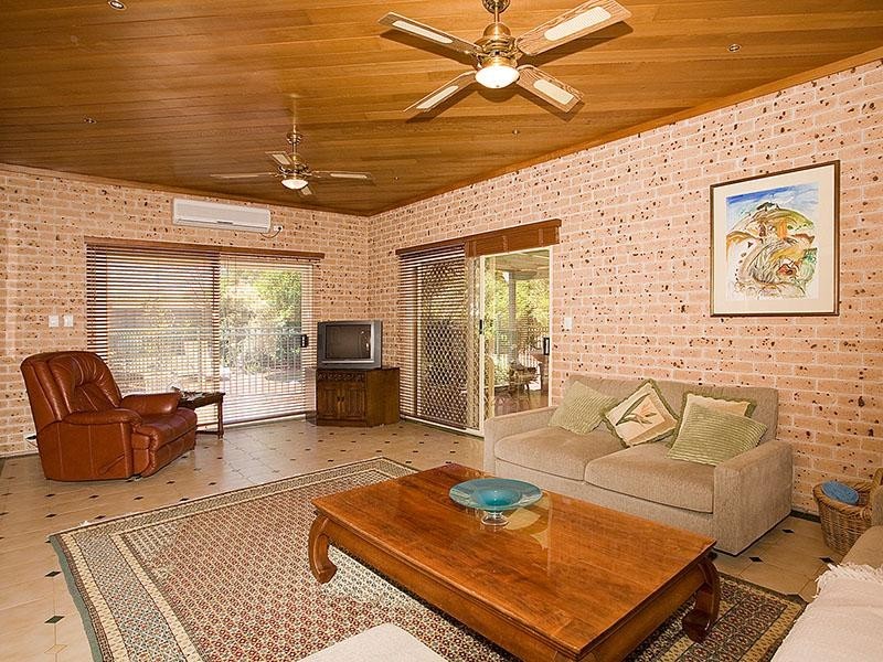 22 Charlton Place, Menai NSW 2234